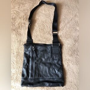 Margot Crossbody Bag Black Slim Soft Leather‎ Purse Adjustable Straps